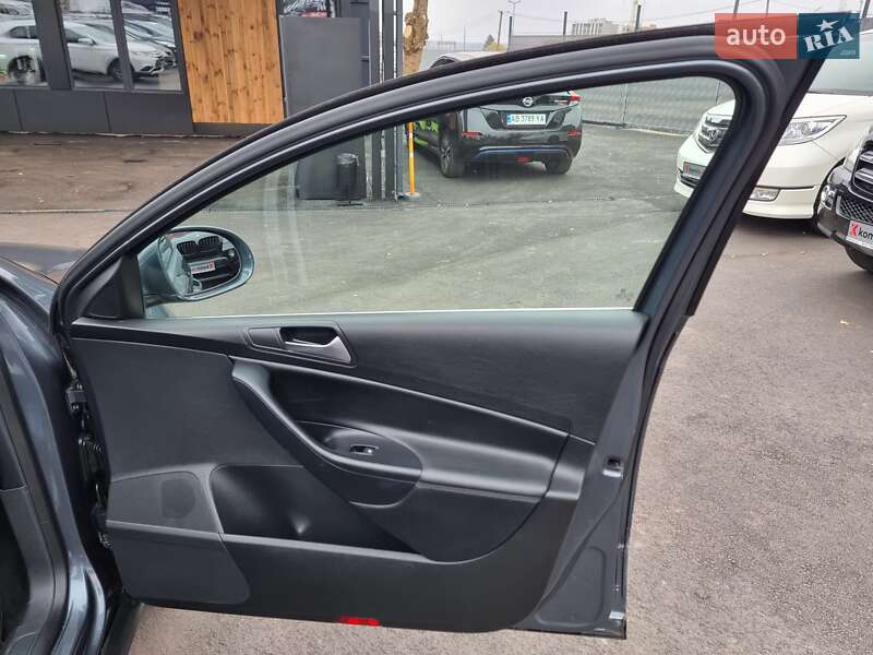 Универсал Volkswagen Passat 2008 в Виннице