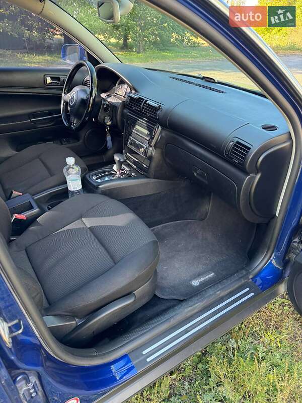 Универсал Volkswagen Passat 2003 в Киеве