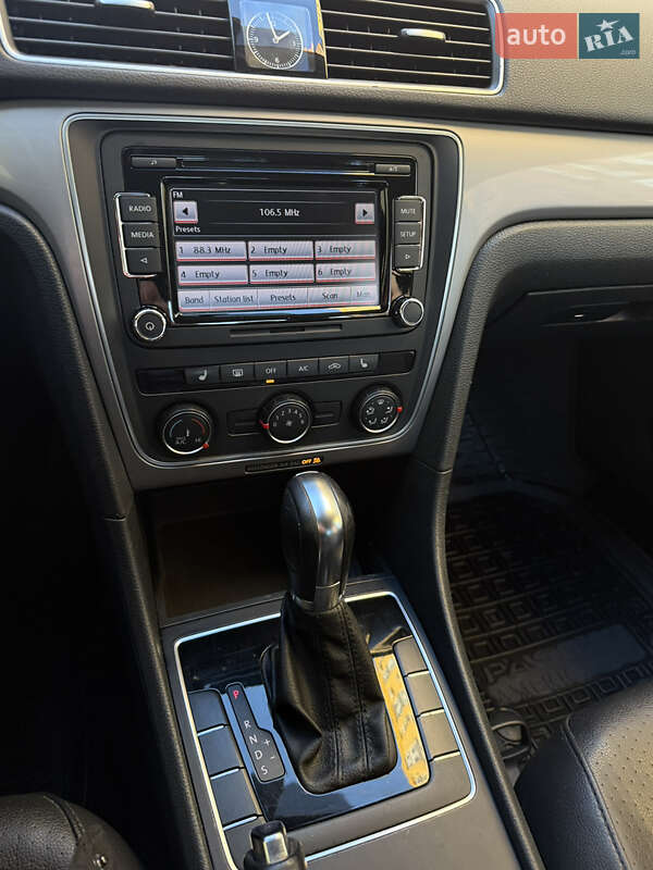Седан Volkswagen Passat 2013 в Киеве фото 11 Седан Volkswagen Passat 2013 в Киеве