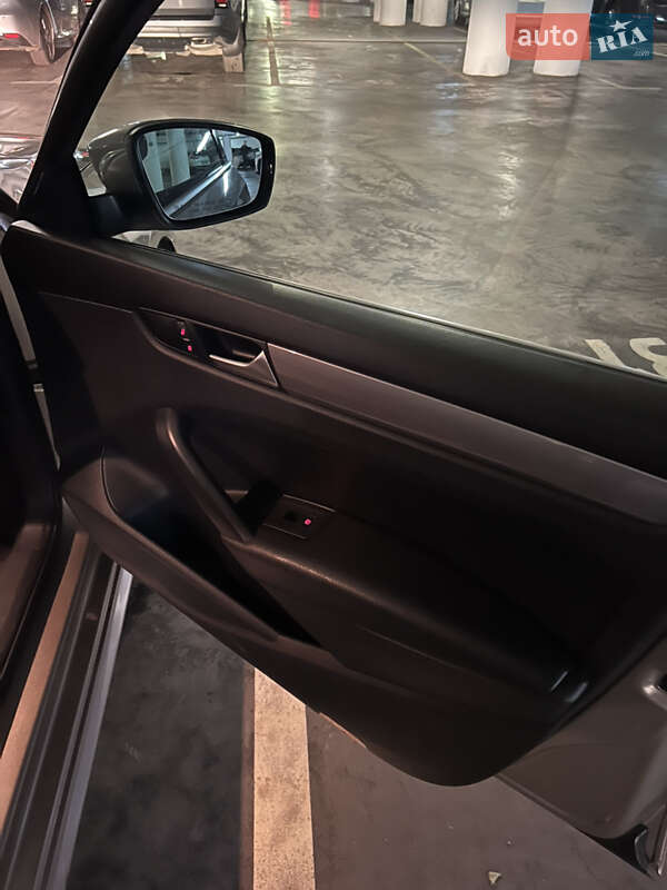 Седан Volkswagen Passat 2015 в Виннице фото 29 Седан Volkswagen Passat 2015 в Виннице
