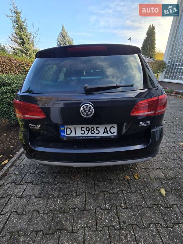 Універсал Volkswagen Passat 2014 в Запоріжжі
