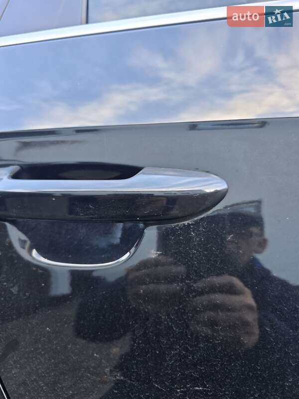 Універсал Volkswagen Passat 2014 в Запоріжжі