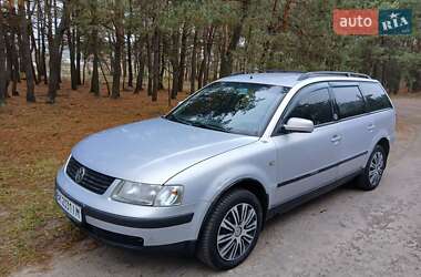 Універсал Volkswagen Passat 1999 в Ковелі