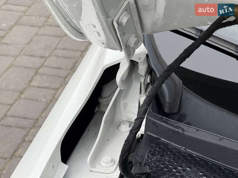 Седан Volkswagen Passat 2014 в Одессе