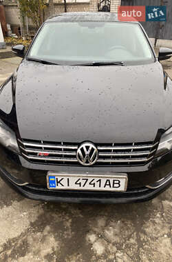 Седан Volkswagen Passat 2013 в Умани