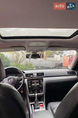 Седан Volkswagen Passat 2013 в Умани
