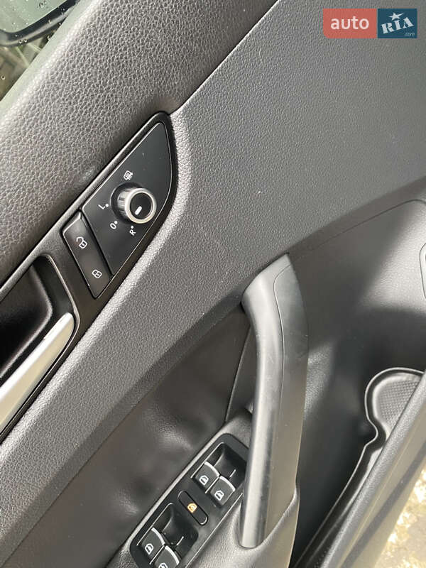 Седан Volkswagen Passat 2013 в Умани
