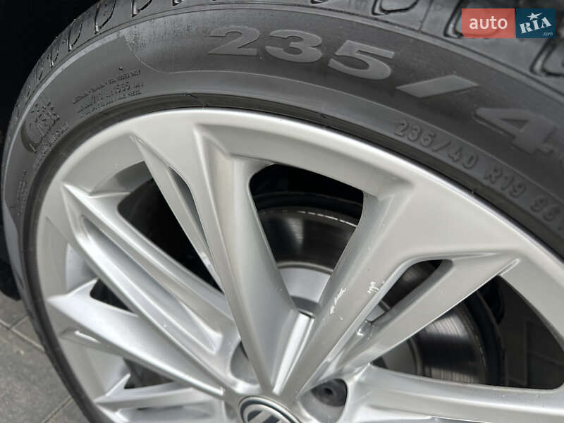 Универсал Volkswagen Passat 2019 в Луцке