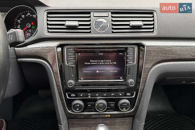 Седан Volkswagen Passat 2017 в Киеве фото 14 Седан Volkswagen Passat 2017 в Киеве