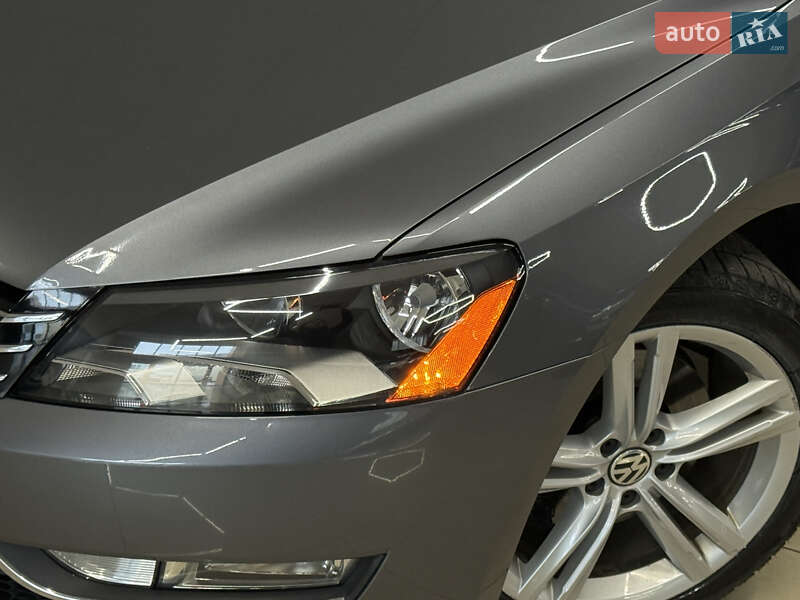 Седан Volkswagen Passat 2013 в Николаеве