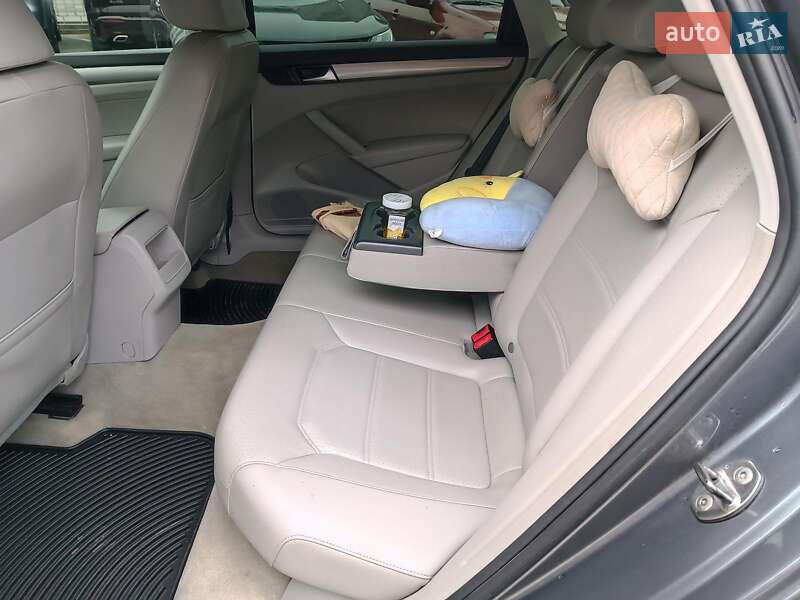 Седан Volkswagen Passat 2014 в Харькове фото 15 Седан Volkswagen Passat 2014 в Харькове