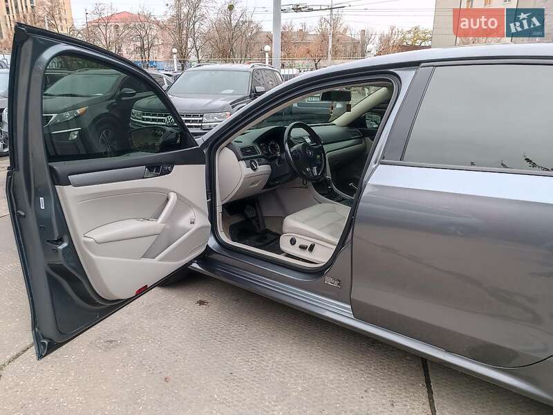 Седан Volkswagen Passat 2014 в Харькове фото 19 Седан Volkswagen Passat 2014 в Харькове