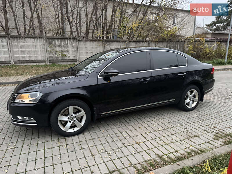 Седан Volkswagen Passat 2011 в Киеве фото 11 Седан Volkswagen Passat 2011 в Киеве