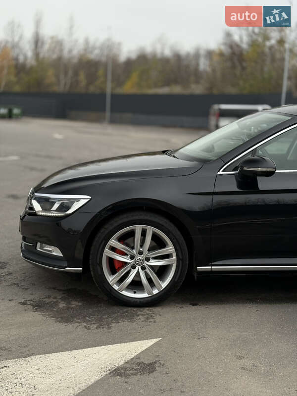 Универсал Volkswagen Passat 2016 в Житомире