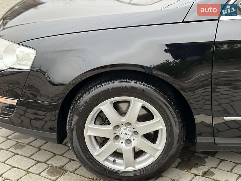 Седан Volkswagen Passat 2006 в Ивано-Франковске