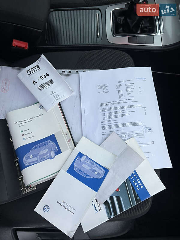 Седан Volkswagen Passat 2006 в Ивано-Франковске