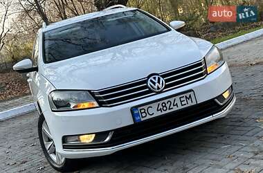 Універсал Volkswagen Passat 2012 в Дрогобичі
