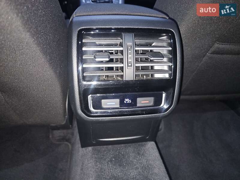 Седан Volkswagen Passat 2016 в Броварах фото 20 Седан Volkswagen Passat 2016 в Броварах
