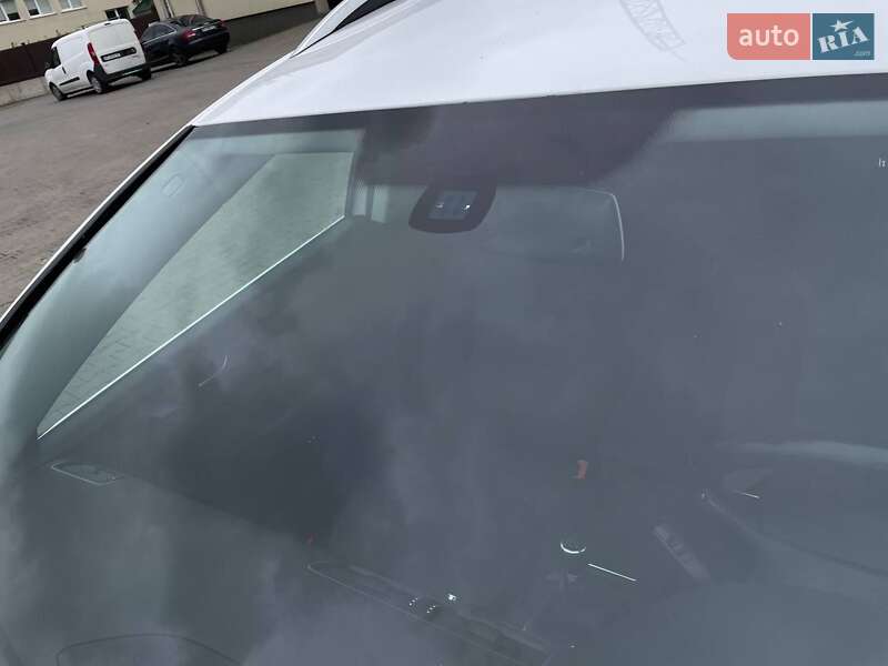 Универсал Volkswagen Passat 2011 в Луцке фото 13 Универсал Volkswagen Passat 2011 в Луцке