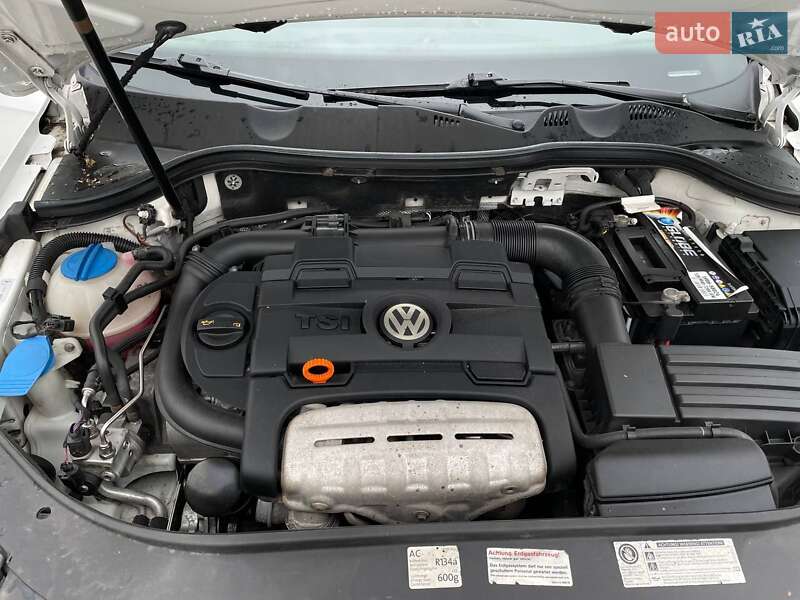 Универсал Volkswagen Passat 2011 в Луцке фото 23 Универсал Volkswagen Passat 2011 в Луцке