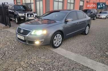 Седан Volkswagen Passat 2005 в Тячеві
