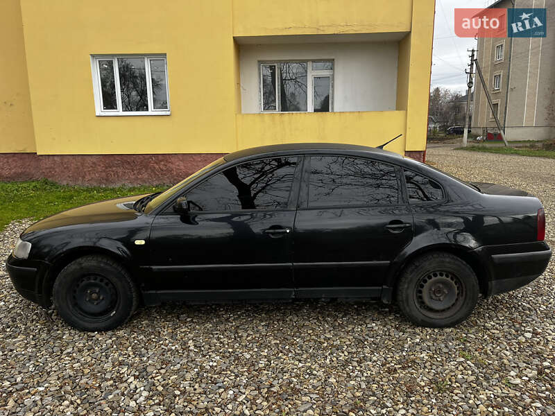 Седан Volkswagen Passat 1999 в Івано-Франківську