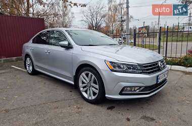 Седан Volkswagen Passat 2017 в Чернигове