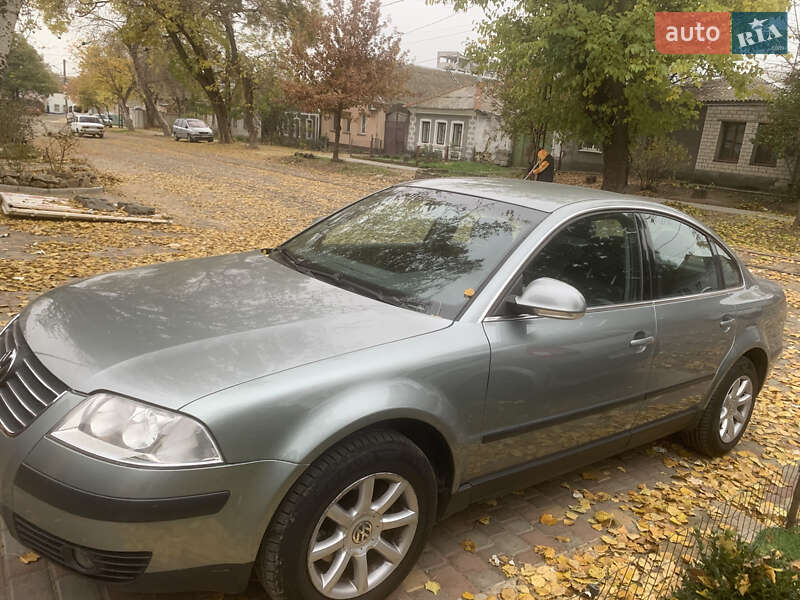Volkswagen Passat 2004 Volkswagen Passat 2004