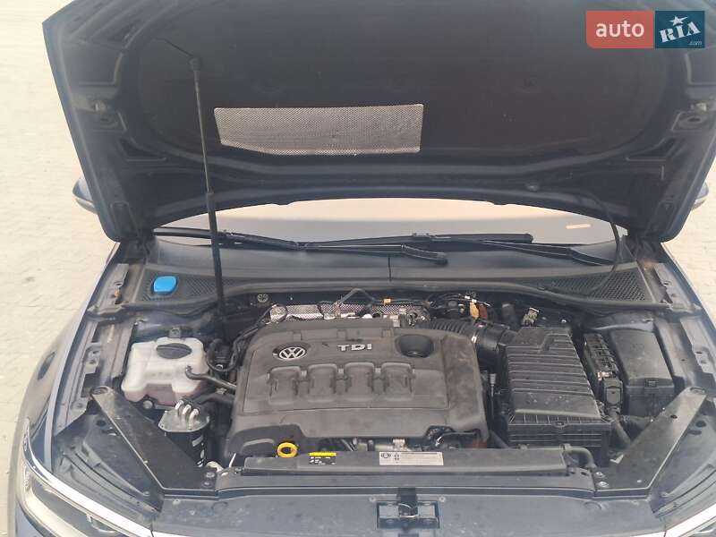 Універсал Volkswagen Passat 2016 в Тернополі