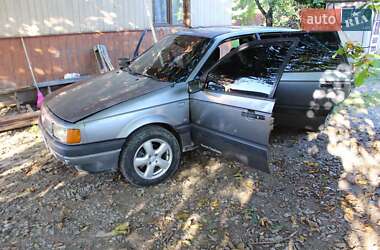 Седан Volkswagen Passat 1991 в Берегомету