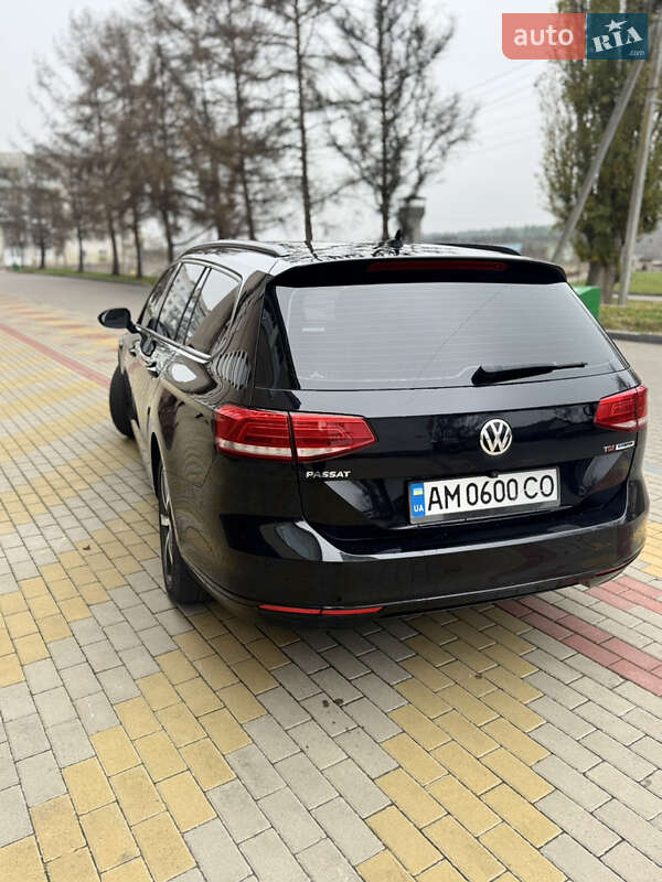 Универсал Volkswagen Passat 2016 в Звягеле фото 4 Универсал Volkswagen Passat 2016 в Звягеле