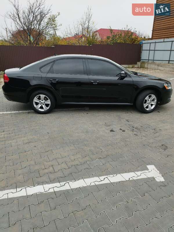Седан Volkswagen Passat 2013 в Одессе фото 10 Седан Volkswagen Passat 2013 в Одессе