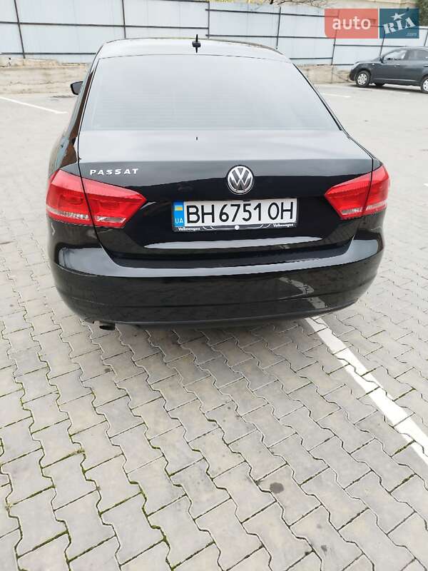 Седан Volkswagen Passat 2013 в Одессе фото 8 Седан Volkswagen Passat 2013 в Одессе