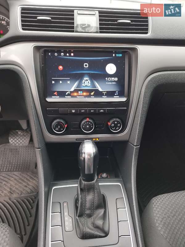 Седан Volkswagen Passat 2013 в Одессе фото 22 Седан Volkswagen Passat 2013 в Одессе