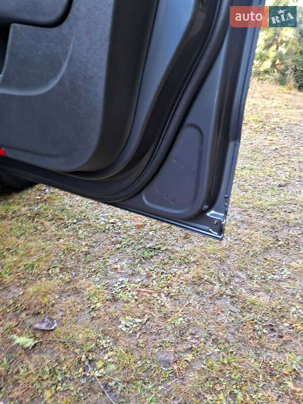 Універсал Volkswagen Passat 2011 в Івано-Франківську фото 14 Універсал Volkswagen Passat 2011 в Івано-Франківську