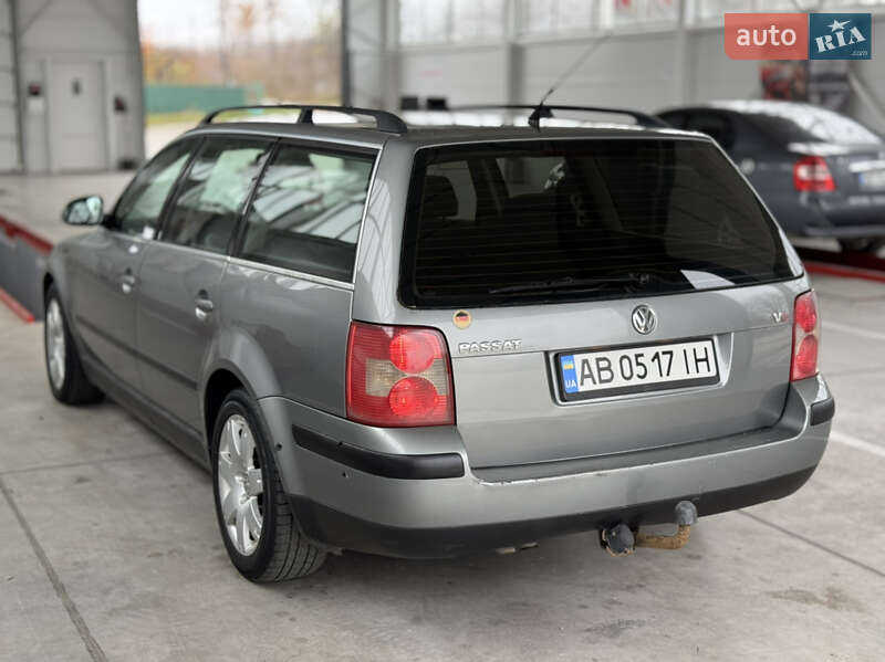 Универсал Volkswagen Passat 2004 в Ильинцах