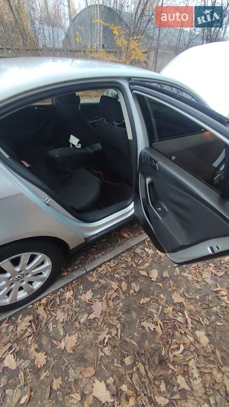 Седан Volkswagen Passat 2006 в Киеве фото 7 Седан Volkswagen Passat 2006 в Киеве