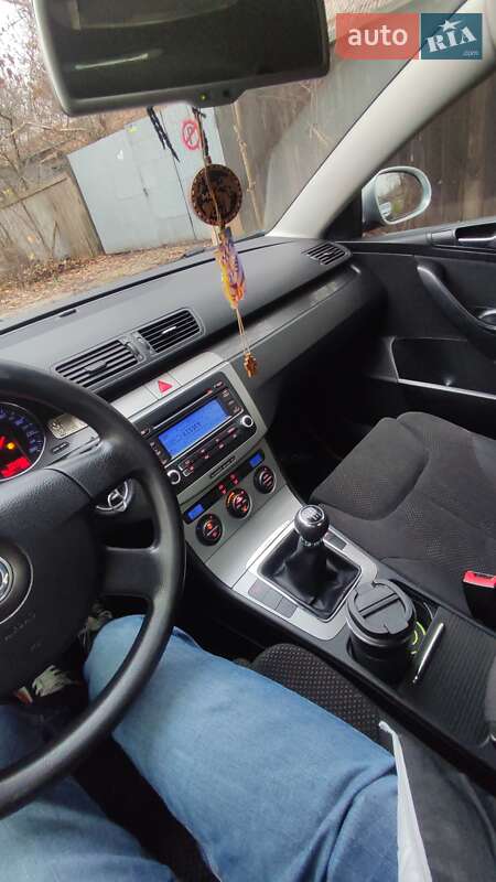Седан Volkswagen Passat 2006 в Киеве фото 15 Седан Volkswagen Passat 2006 в Киеве