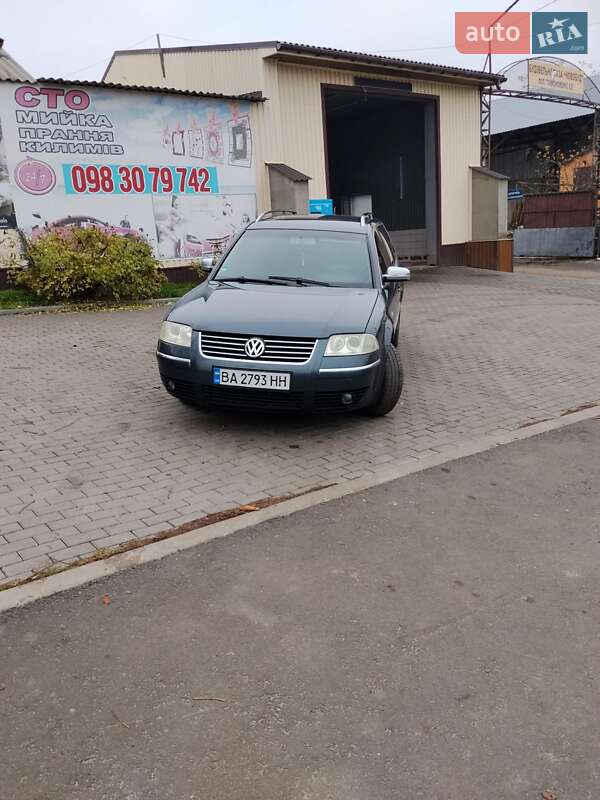 Универсал Volkswagen Passat 2001 в Новоархангельске