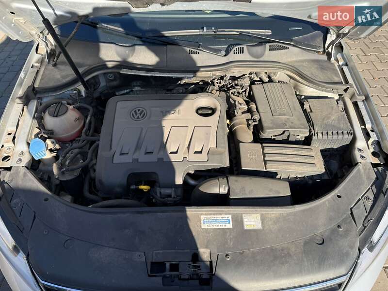 Седан Volkswagen Passat 2014 в Одессе фото 6 Седан Volkswagen Passat 2014 в Одессе