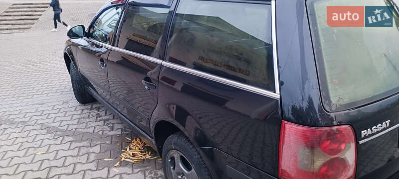 Универсал Volkswagen Passat 2003 в Белогорье