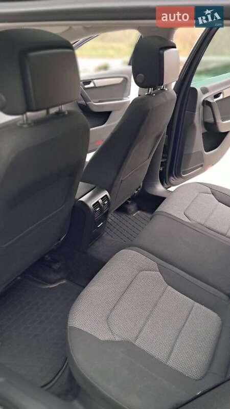 Универсал Volkswagen Passat 2013 в Тернополе фото 15 Универсал Volkswagen Passat 2013 в Тернополе