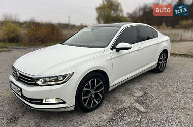 Седан Volkswagen Passat 2017 в Борщеве