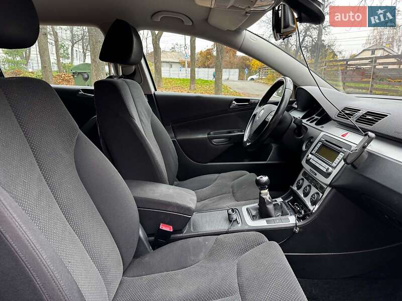 Универсал Volkswagen Passat 2007 в Киеве фото 24 Универсал Volkswagen Passat 2007 в Киеве