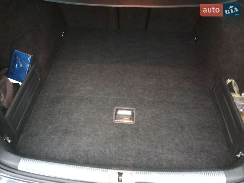 Универсал Volkswagen Passat 2010 в Золотоноше