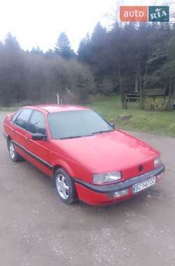 Седан Volkswagen Passat 1989 в Сколе