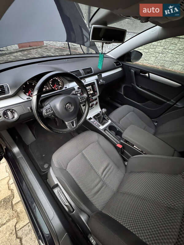 Универсал Volkswagen Passat 2013 в Ковеле