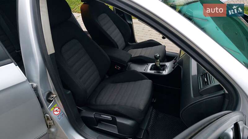 Универсал Volkswagen Passat 2006 в Каменец-Подольском