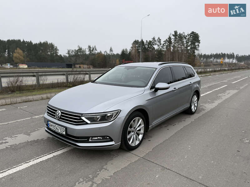 Универсал Volkswagen Passat 2017 в Житомире