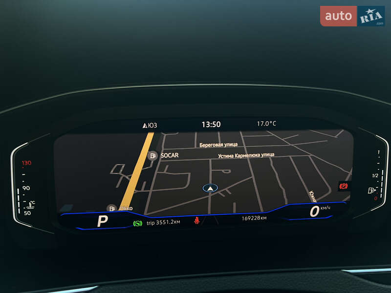 Универсал Volkswagen Passat 2020 в Киеве